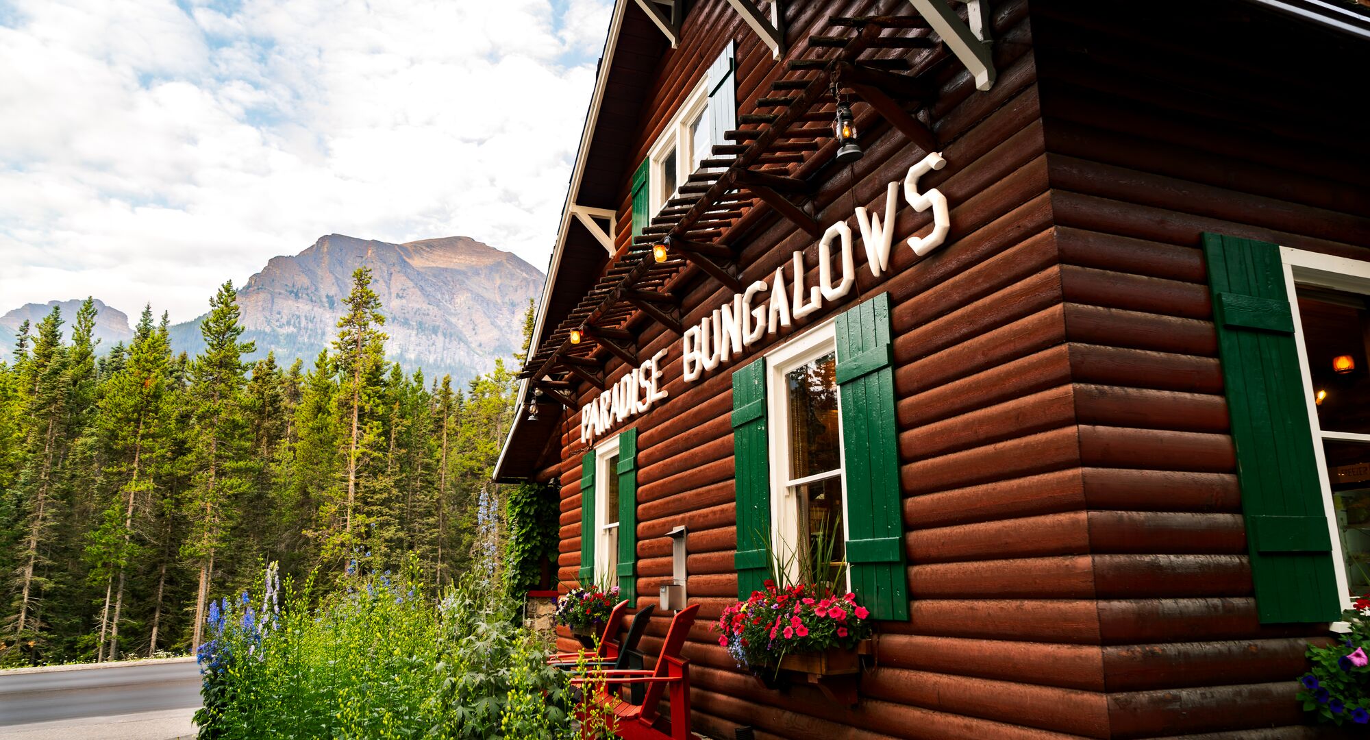 Paradise Lodge and Bungalows main reception lodge